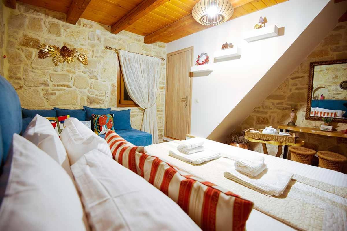 Stonehouse Olivelia - Afrathias Beach Tympáki Exterior foto